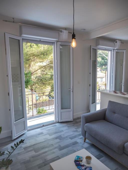 Logement Le Serein تولون المظهر الخارجي الصورة